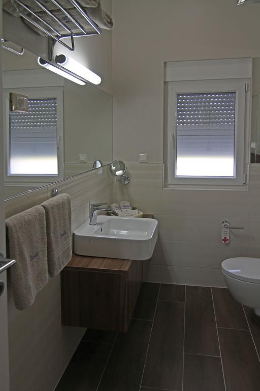 Rooms Villa Oasiss Vinkuran Rom bilde